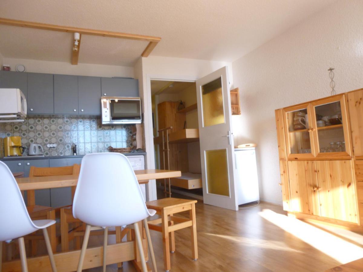 Studio Entier Au Calme Avec Vue Panoramique Exceptionelle A 1500M Apartment Comboursiere Екстериор снимка